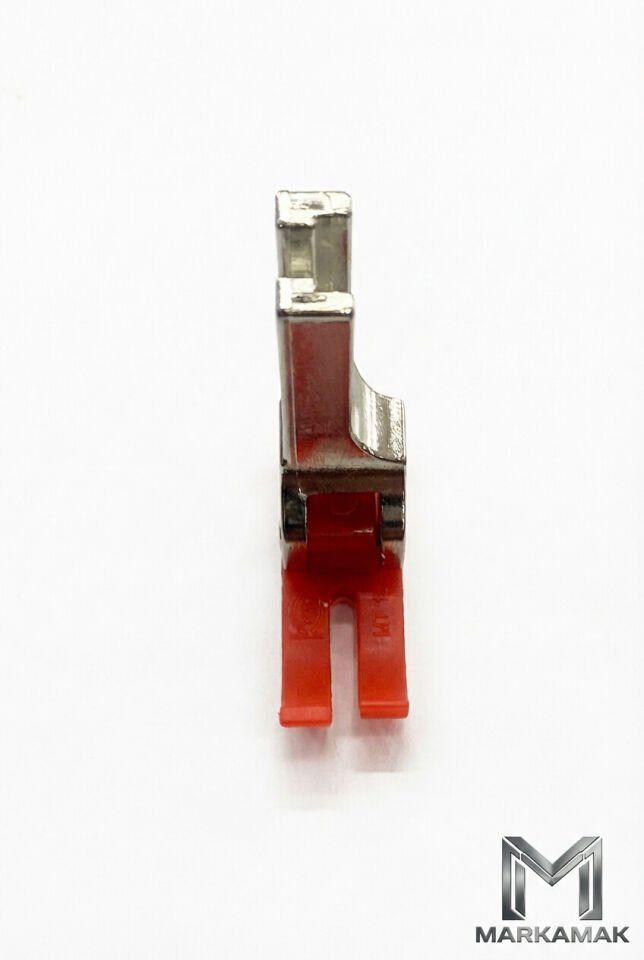 STRAIGHT FOOTREST MACHINE, TEFLON PLASTIC, RED, FLAT FOOT.