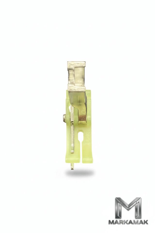 STRAIGHT MACHINE 1/8 TEFLON PLASTIC REVERSE THROTTLE FOOT