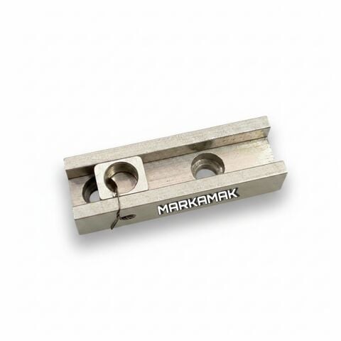 BROTHER 928 HOROZ KIZAK VE KARESİ